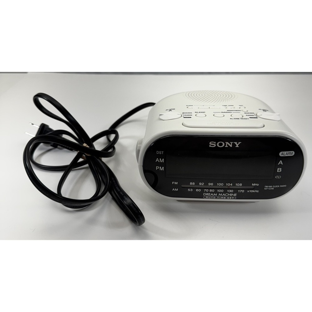 Sony Dream Machine Dual Alarm Clock Radio Model ICF-C318 AM/FM  - White TESTED